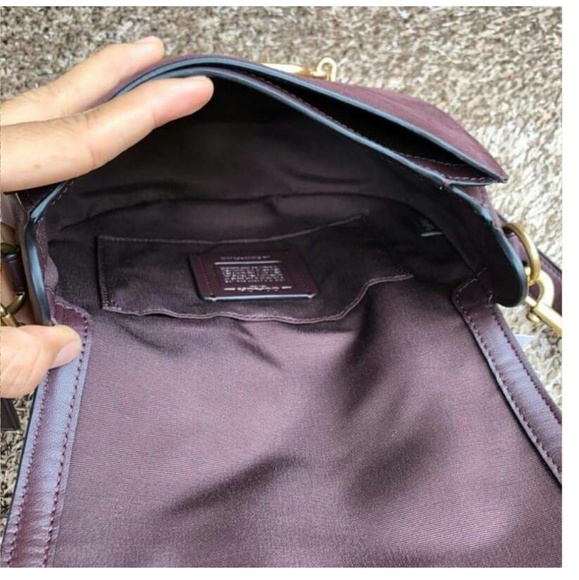 🔥LAST 1🔥NWT Coach Elle Saddle Suede Bag oxblood - Picture 4 of 8